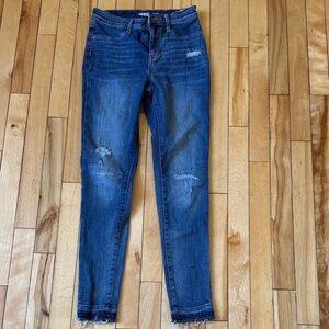 Girls Skinny Distressed Jeans